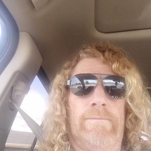 Meet your Posher, Troy